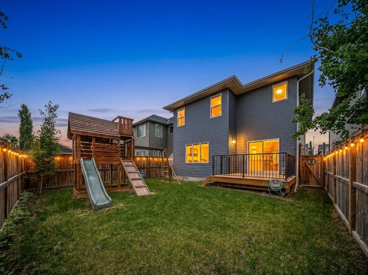 Property Photo: 144 Cougar Ridge Manor SW AB T3H 0V4