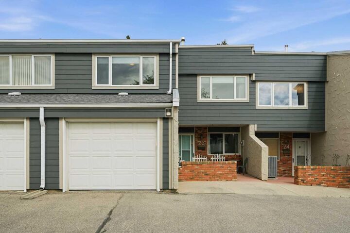 228 Theodore Place NW 25 — photo 1