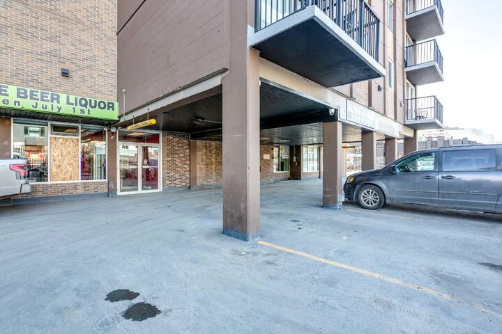 Property Photo: 519 17 Avenue SW 740 AB T2S 0A9