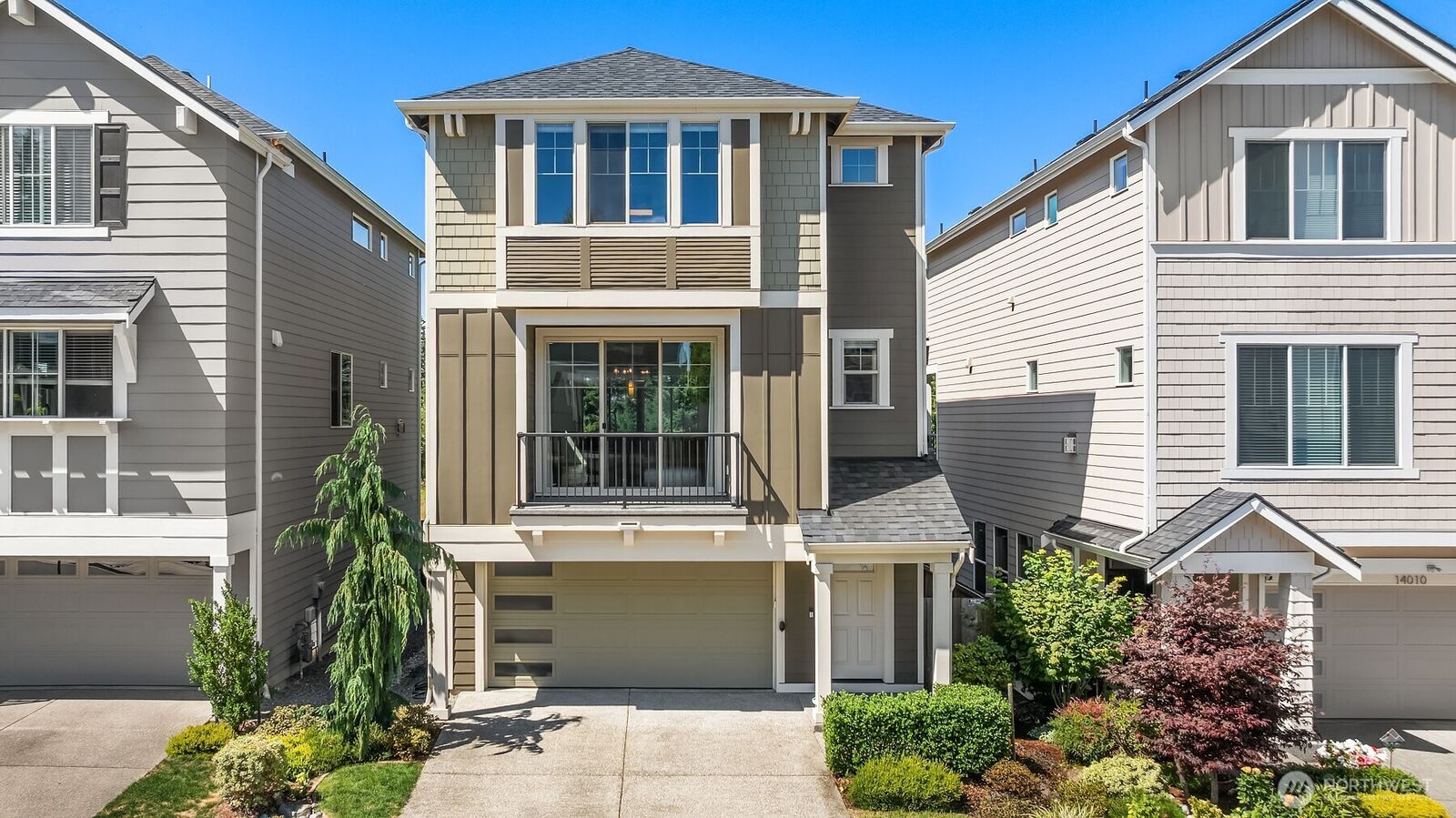 Property Photo: 14012 12th Place W WA 98087