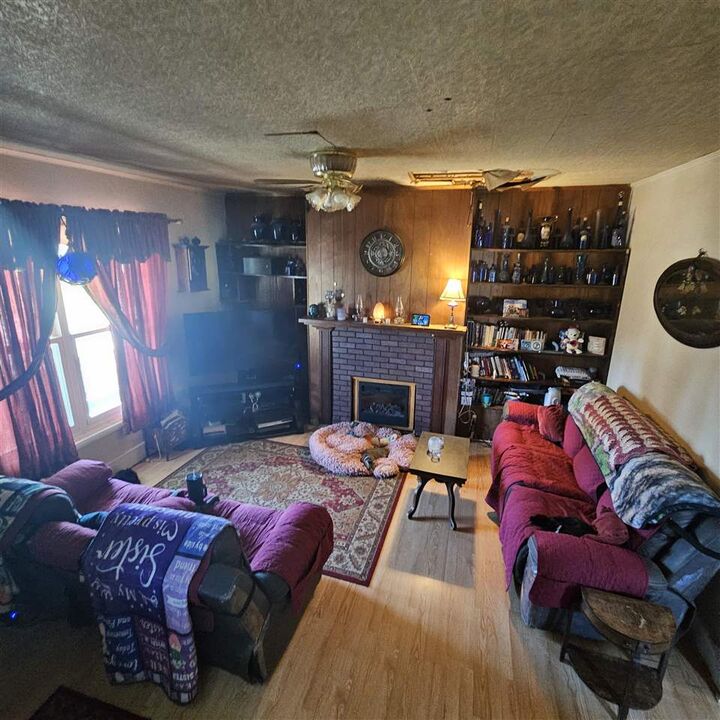 Property Photo: 715 S 21st Street IN 47362