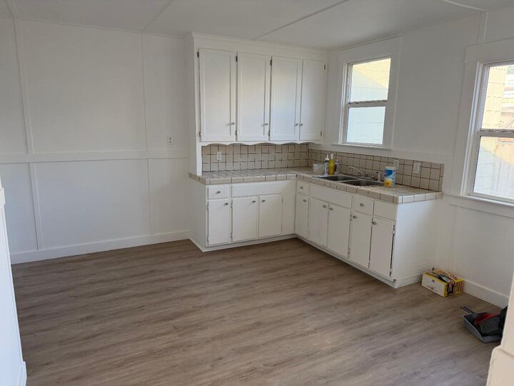 Property Photo:  6 Carr Street  CA 94124 