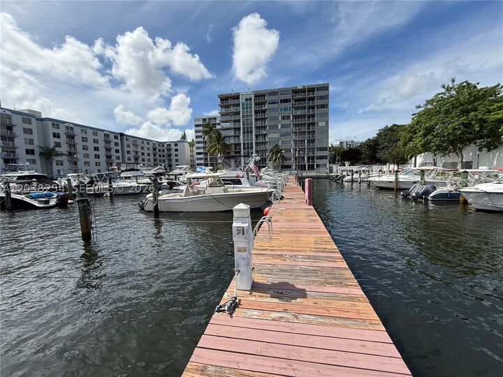 Property Photo:  1700 NW North River Dr  FL 33125 