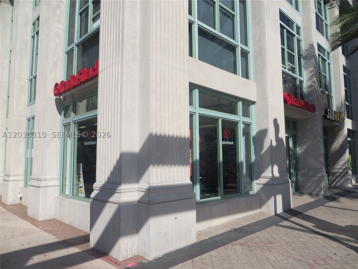 Property Photo:  111 E Flagler St 503  FL 33131 