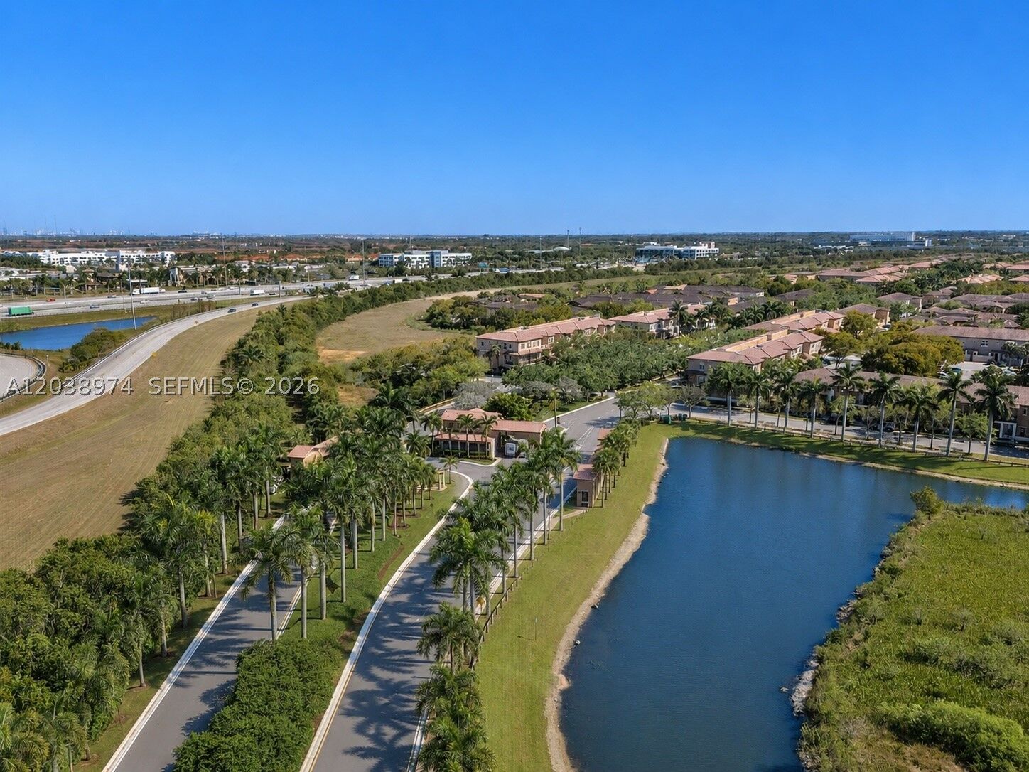 Property Photo: 966 SW 147th Ave 2604 FL 33027