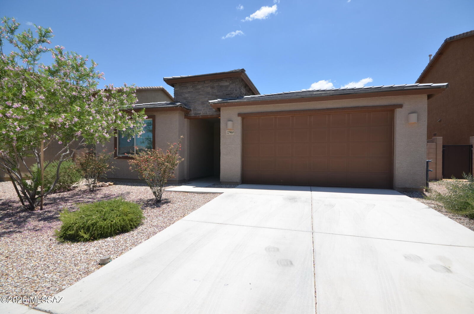 Property Photo: 12960 E Pantano View Drive AZ 85641