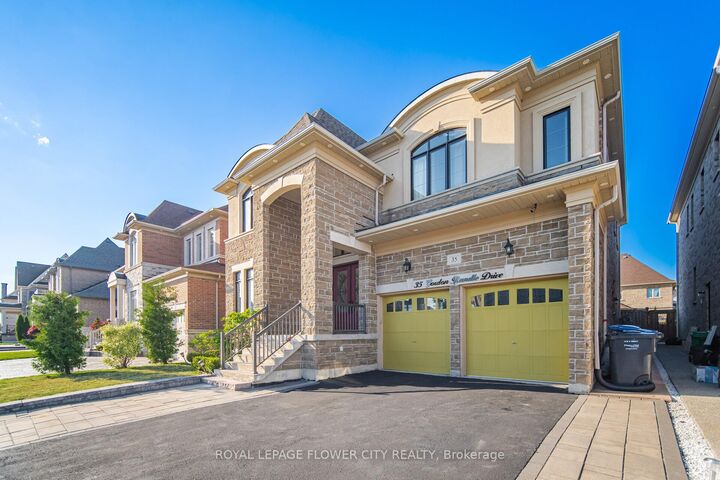 Property Photo: 35 Gordon Randle Drive ON L6P 4G8