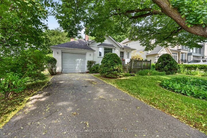 Property Photo: 23 Ashbourne Drive ON M9B 4H1