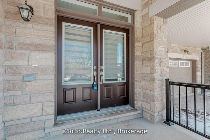 Property Photo: 98 Eberly Woods Drive ON L7C 0Y9