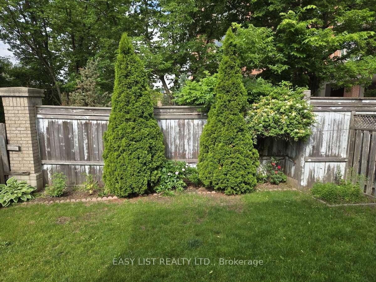 Property Photo: 171 Stonebriar Drive ON L6A 2N1