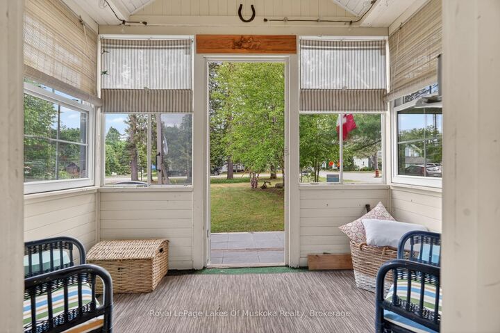 Property Photo:  4 Spruce Street E  ON P0B 1A0 