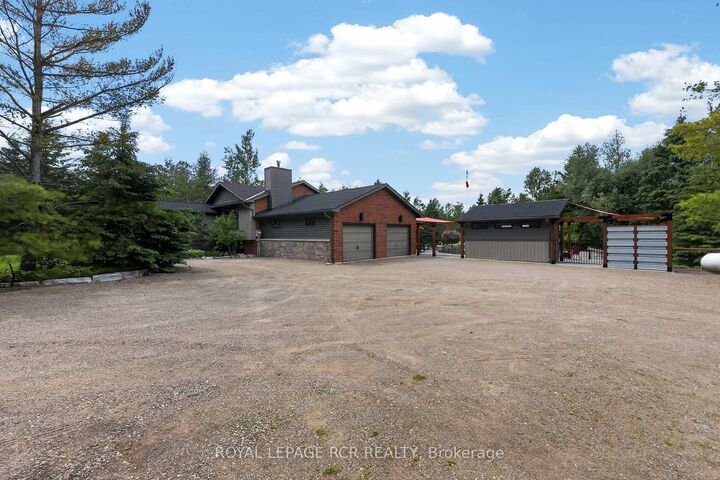 Property Photo: 386237 20 Sideroad N/A ON L9W 6V3