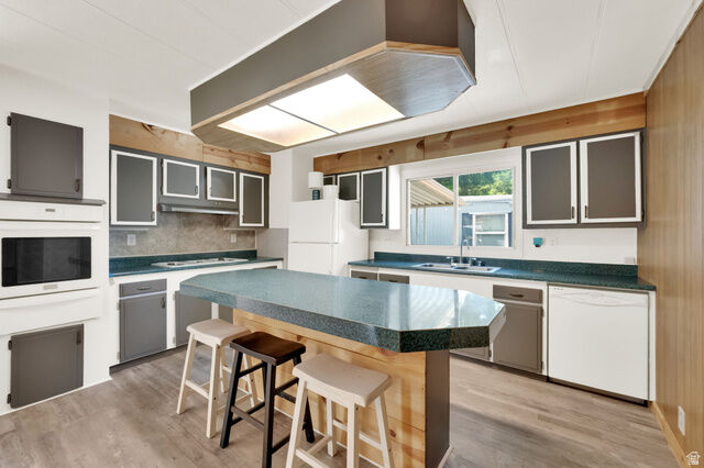Property Photo: 5075 Escondido UT 84117