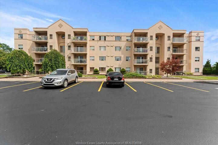 310 Village Grove Drive 213 — photo 1