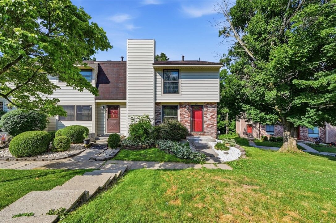 Property Photo: 2317 Firethorn PA 15017