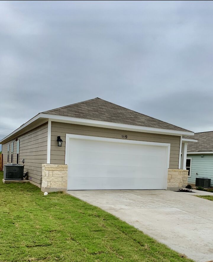 Property Photo:  119 Wild Wind Cove  TX 76537 