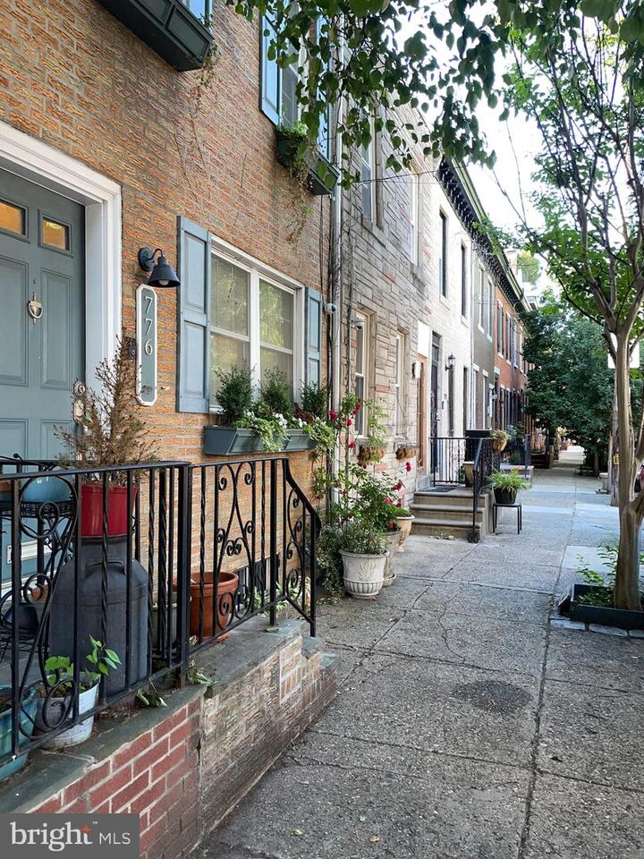 Property Photo:  776 S Martin Street  PA 19146 