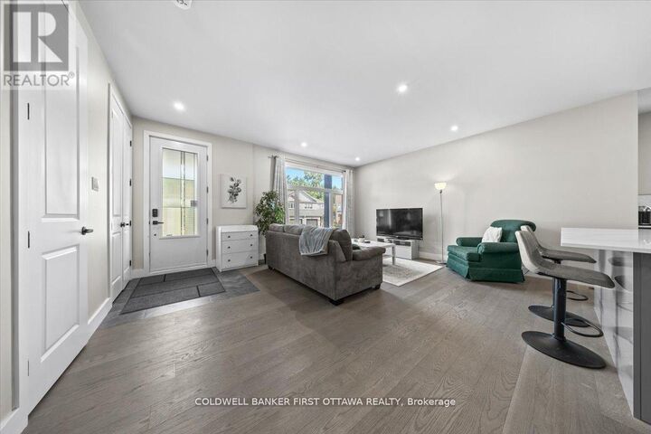 Property Photo:  22 Inverkip Avenue A/B  ON K1T 4B7 