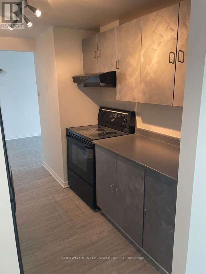 Property Photo:  155 Kent Street 403  ON N6A 5N7 