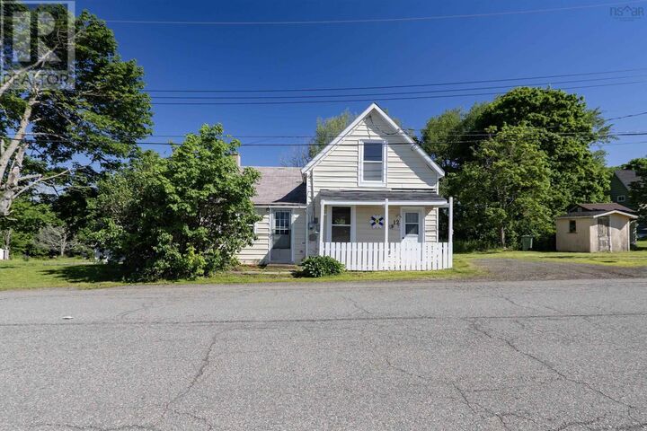 Property Photo: 12 Clarence Street NS B0M 1X0