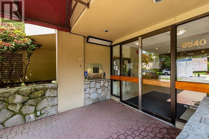 Property Photo: 6540 Burlington Avenue 2505 BC V5H 4G3