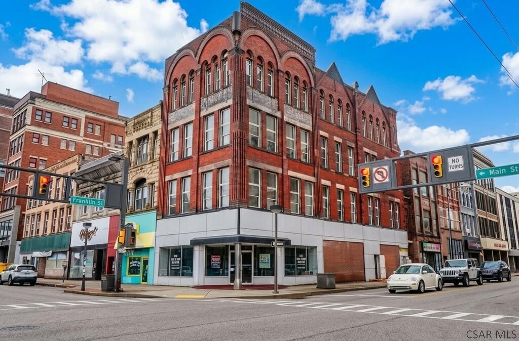 Property Photo: 500 Main Street 303 PA 15901