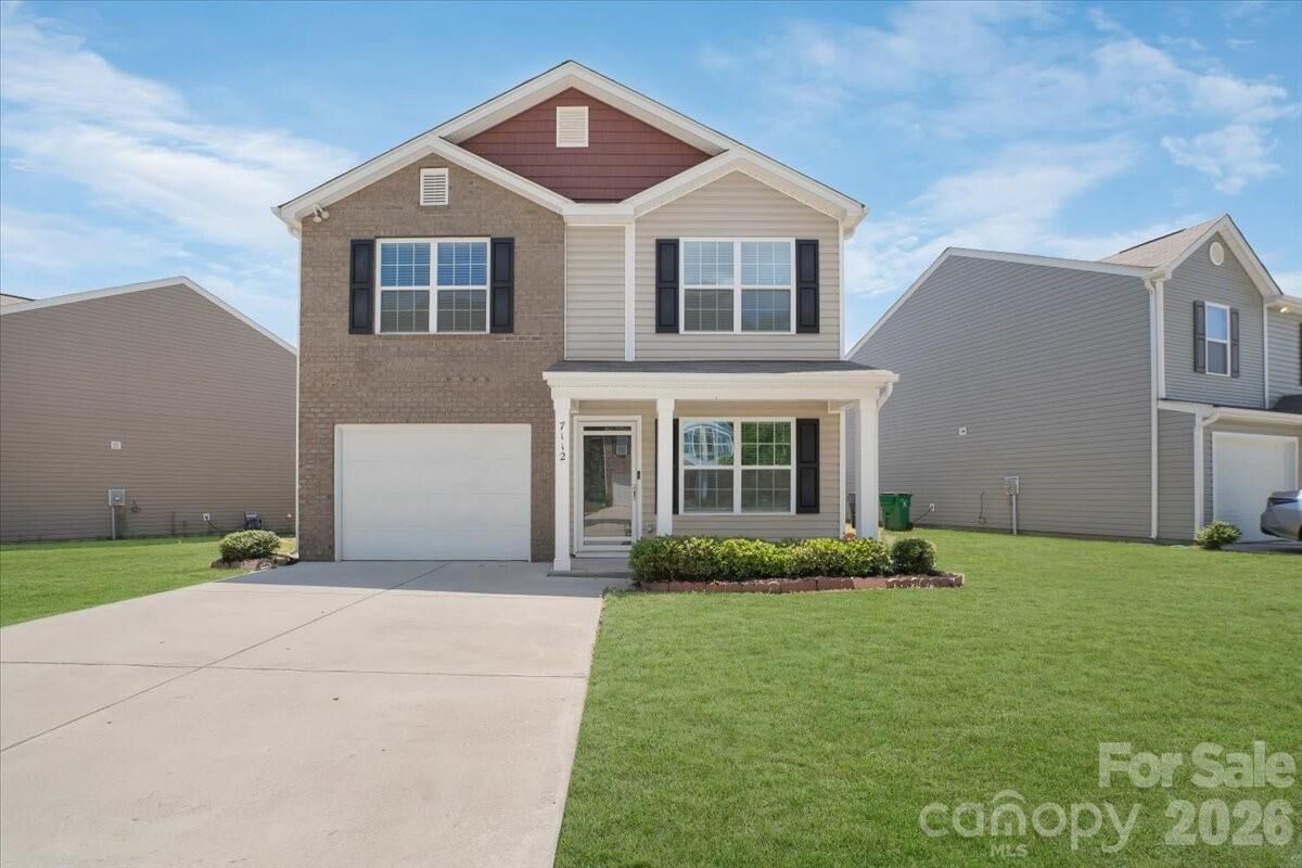 Property Photo: 7112 Finnigan Road NC 28215