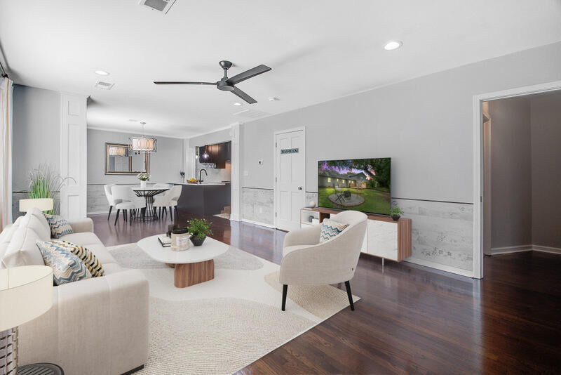 Property Photo:  5043 Victoria Avenue  SC 29405 