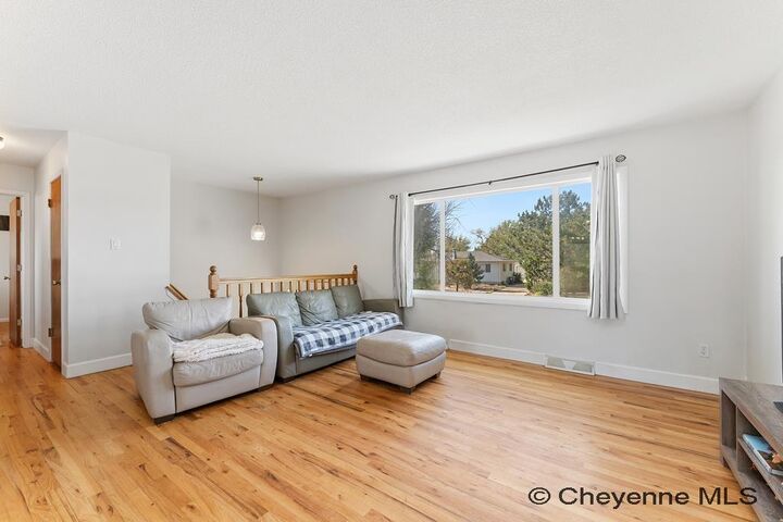 Property Photo: 731 Melton St WY 82009