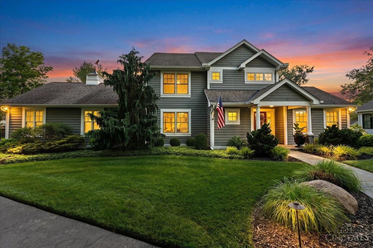 Property Photo:  808 Poplar Avenue  OH 45174 