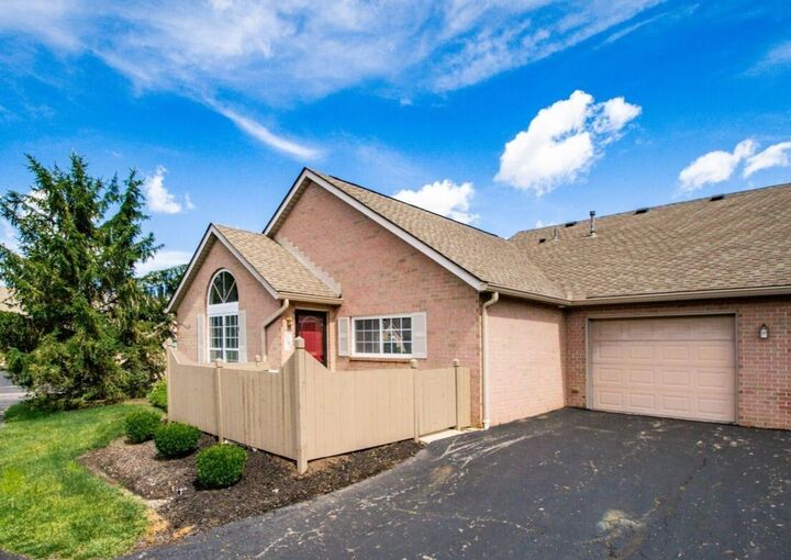 Property Photo:  1244 Amberlea E Drive  OH 43230 