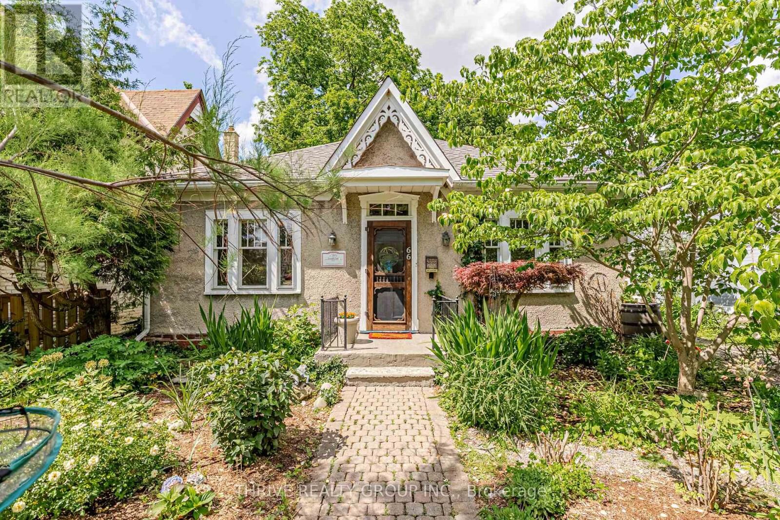 Property Photo:  66 Bruce Street  ON N6C 1G6 