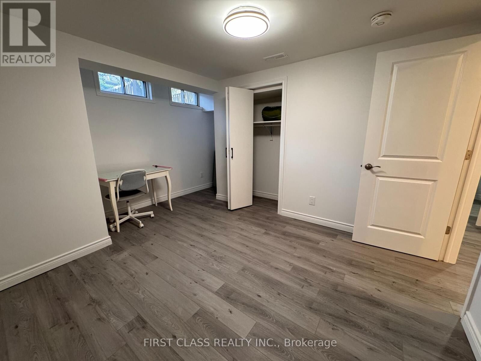 Property Photo: 2793 Lindholm Crescent ON L5M 4P7