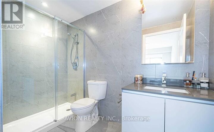 Property Photo: 398 Highway 7 Street East 510 ON L4B 1A7