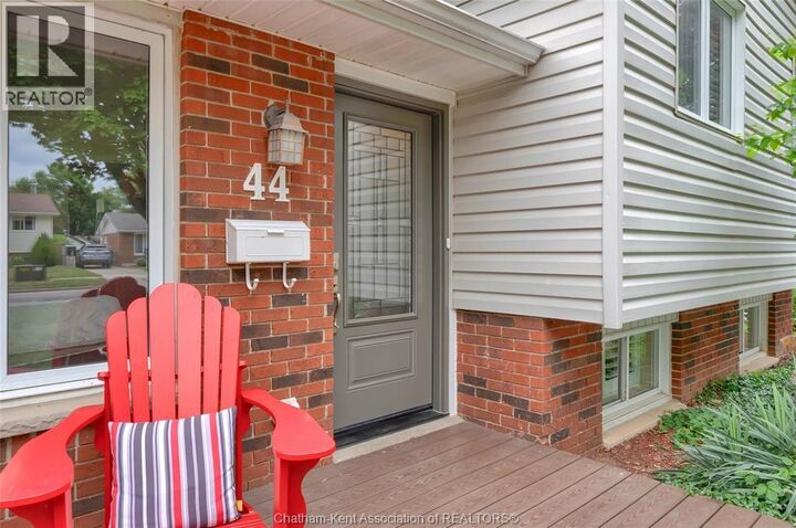 Property Photo:  44 Balmoral Road  ON N7L 4N5 