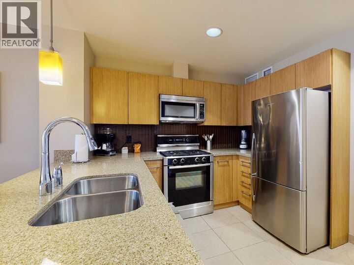 Property Photo: 15 Park Place 14 BC V0H 1V0