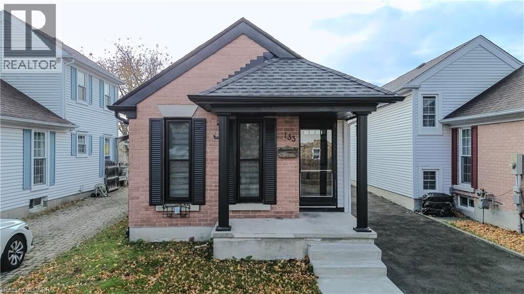 Property Photo: 133 Wake Robin Drive ON N2E 3L6