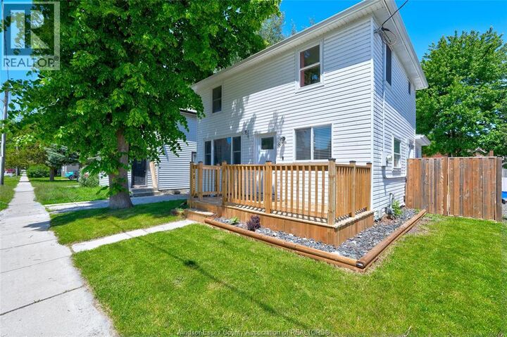 Property Photo: 8 St. Clair Street ON N0P 2L0
