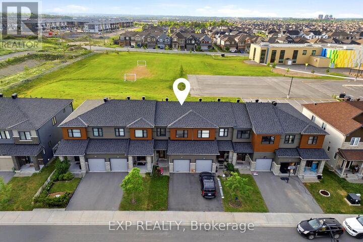 Property Photo:  107 Teelin Circle  ON K2J 6T8 