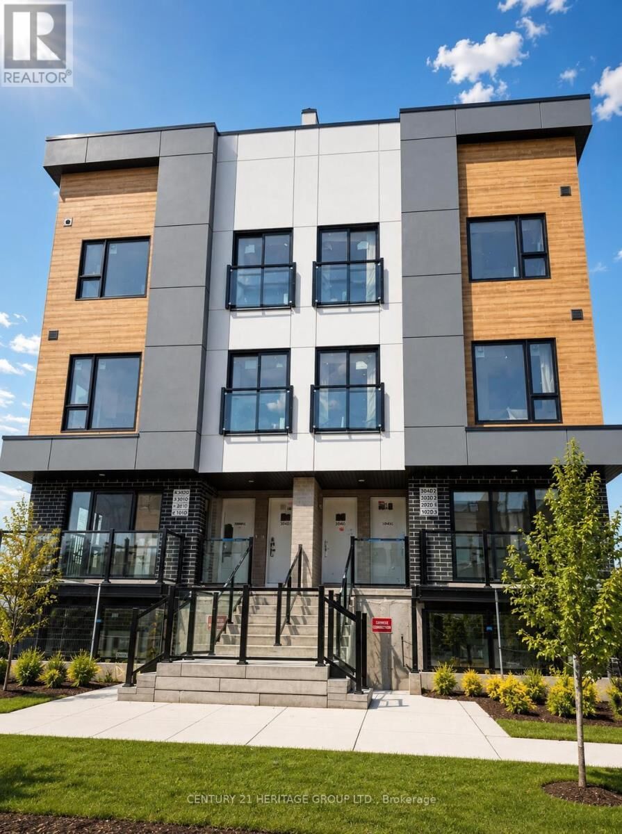 Property Photo: 16 Melbourne Avenue ON L2P 0G5