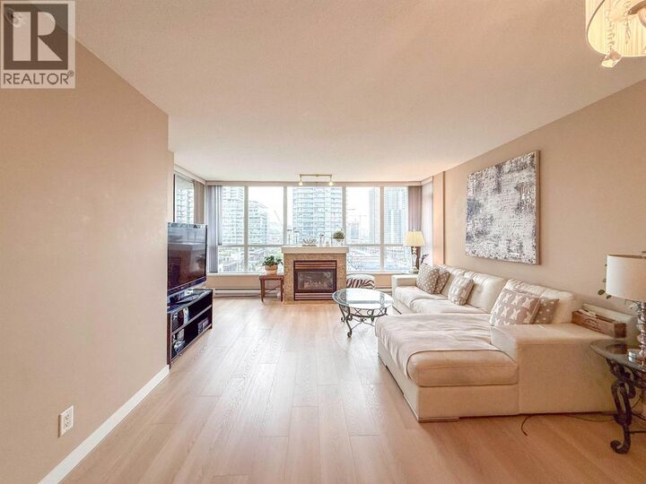 Property Photo:  2138 Madison Avenue 1507  BC V5C 6T6 