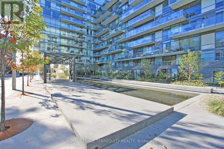 Property Photo: 55 Stewart Street 902 ON M5V 2V1