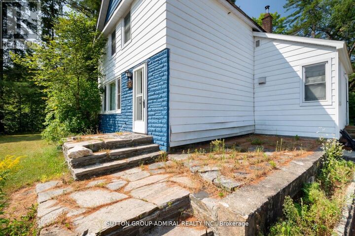 Property Photo:  536 Muskoka Road 3 N 3  ON P1H 1C8 