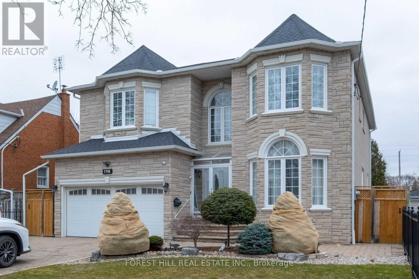 Property Photo: 198 Homewood Avenue Bsmt ON M2M 1K6