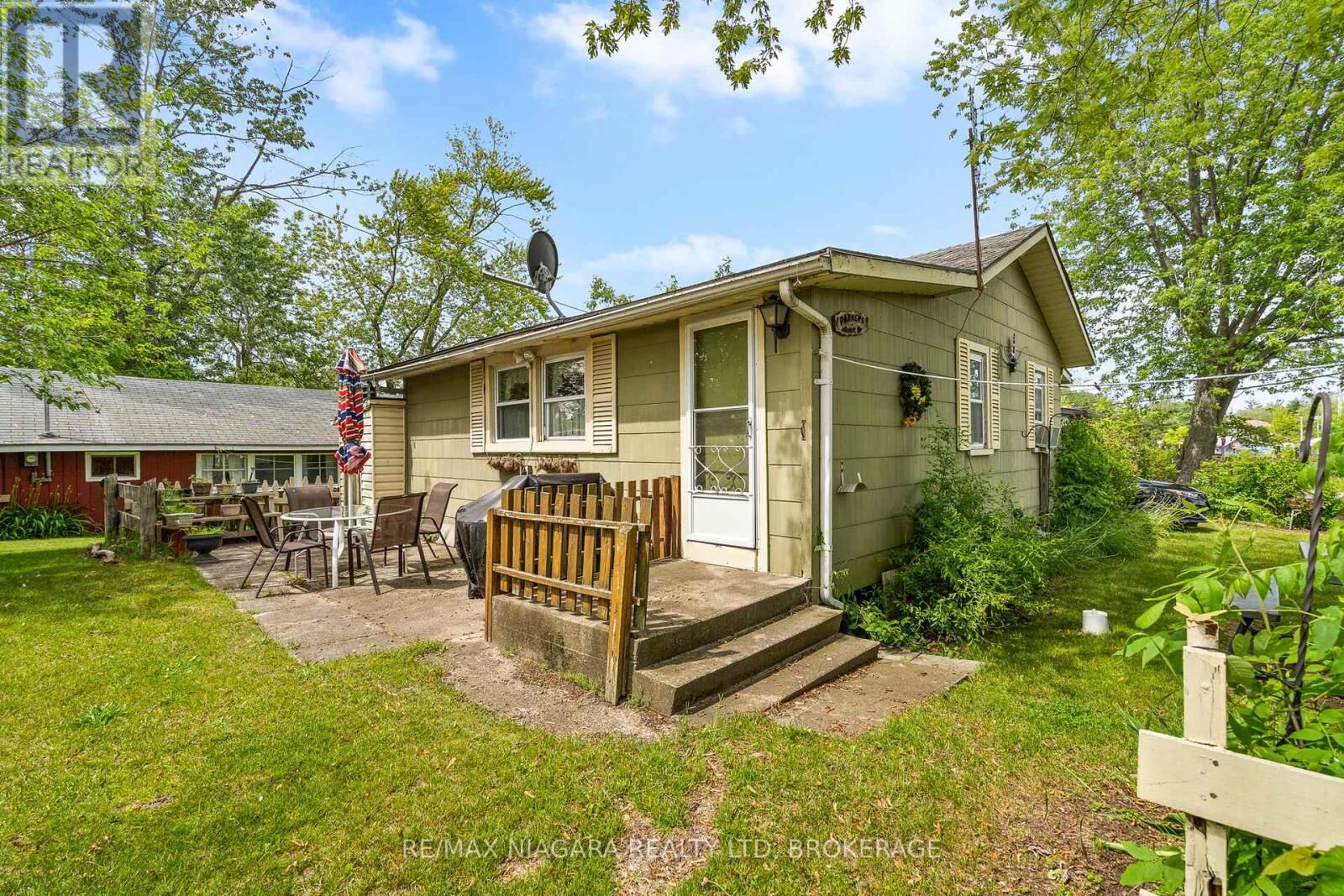 Property Photo:  12211 Lakeshore Road  ON L0S 1V0 