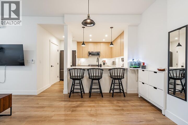Property Photo: 2180 Kelly Avenue 1608 BC V3C 0S6