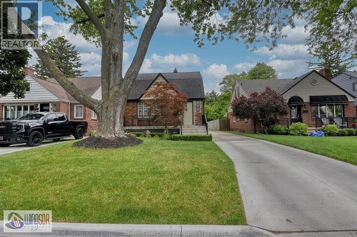 Property Photo:  2332 Moy Avenue  ON N8W 2M8 