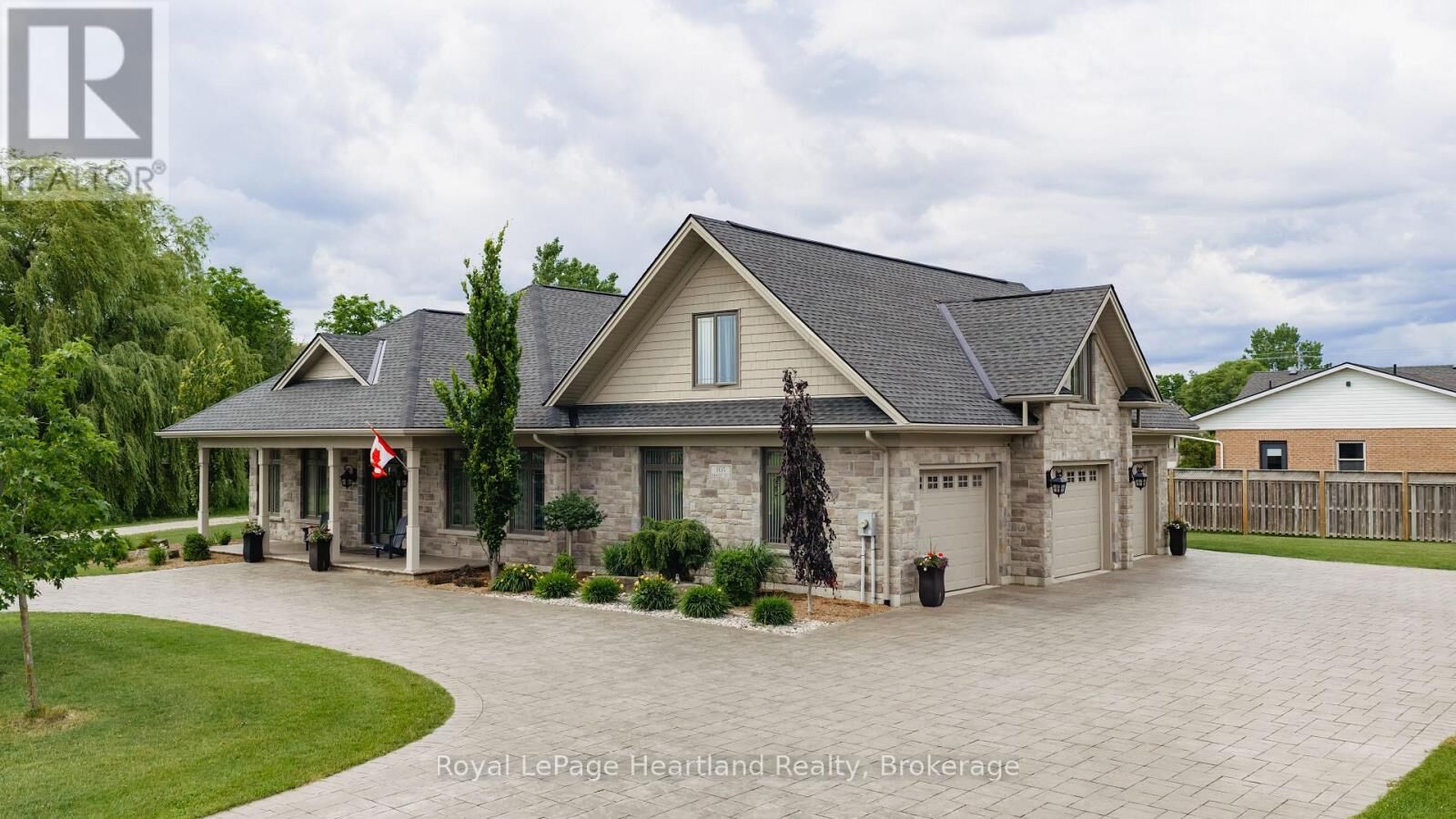 Property Photo: 305 Mary Street ON N0M 1L0