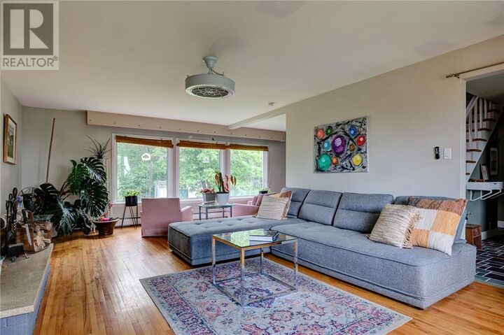Property Photo:  5 Hillcrest Avenue  ON P0M 1S0 