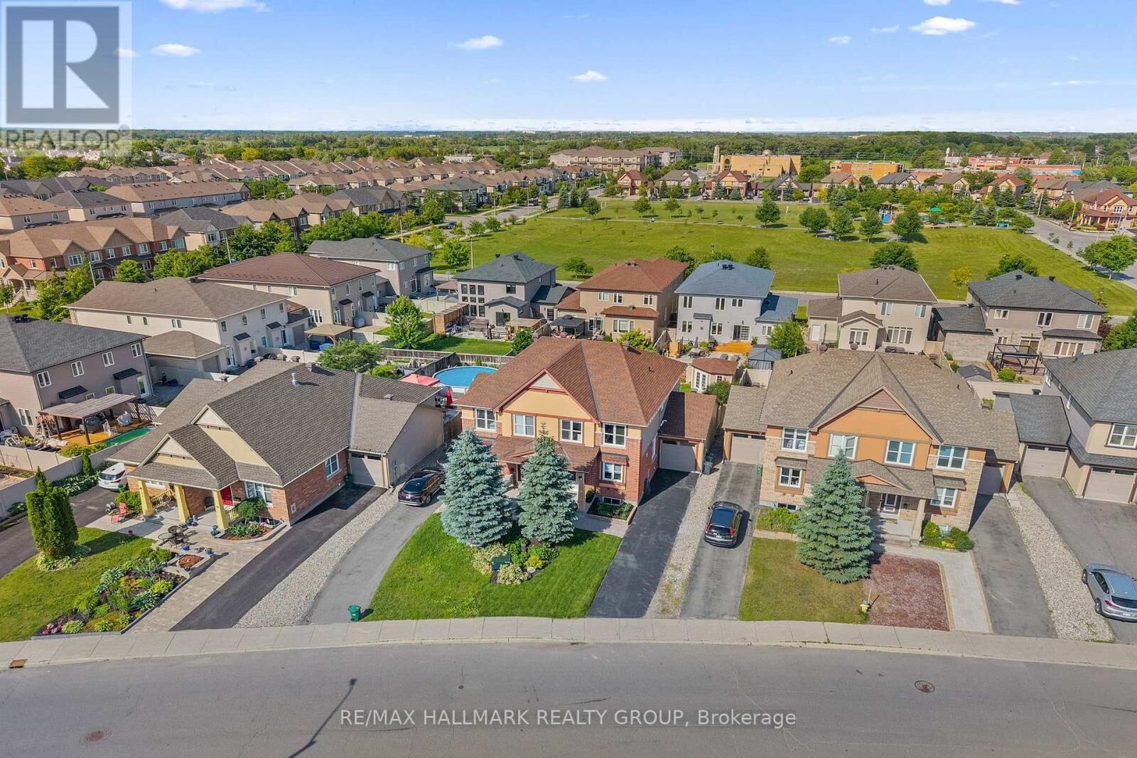 Property Photo:  115 Beatrice Drive  ON K2J 5A4 